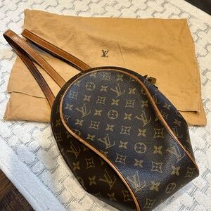 Louis Vuitton Ellipse bacpack
